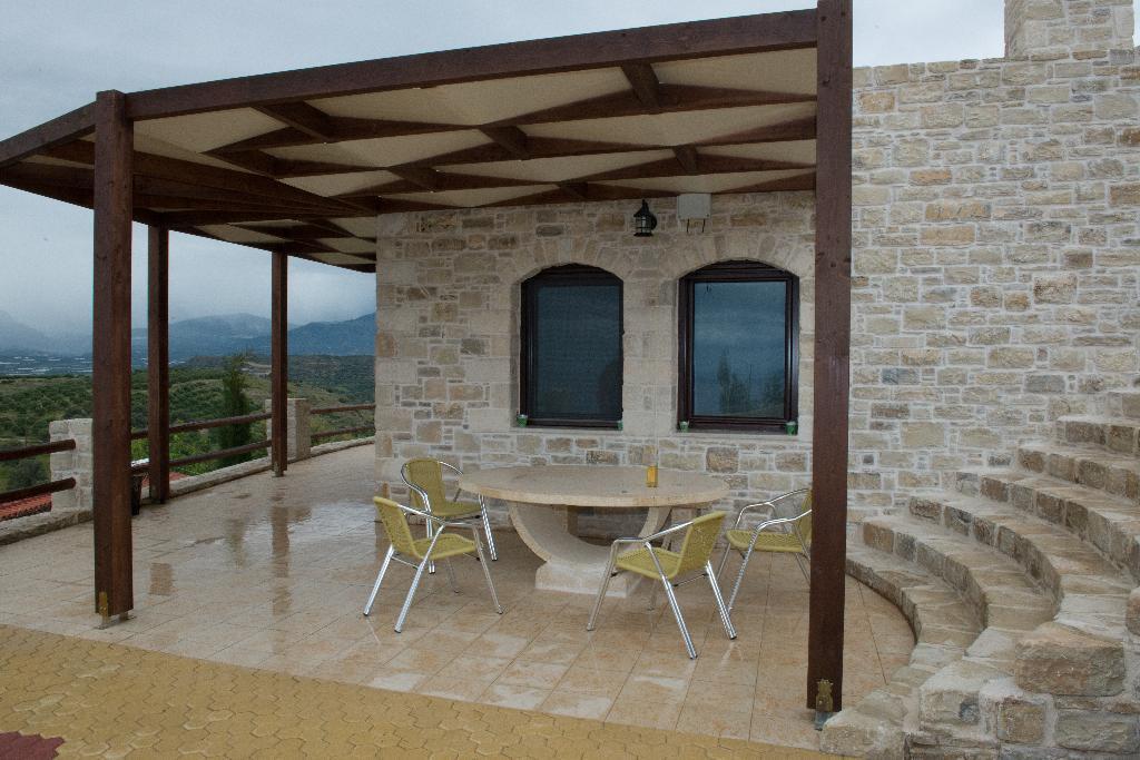 Villas Alexandros Petrino Каламаки Стая снимка