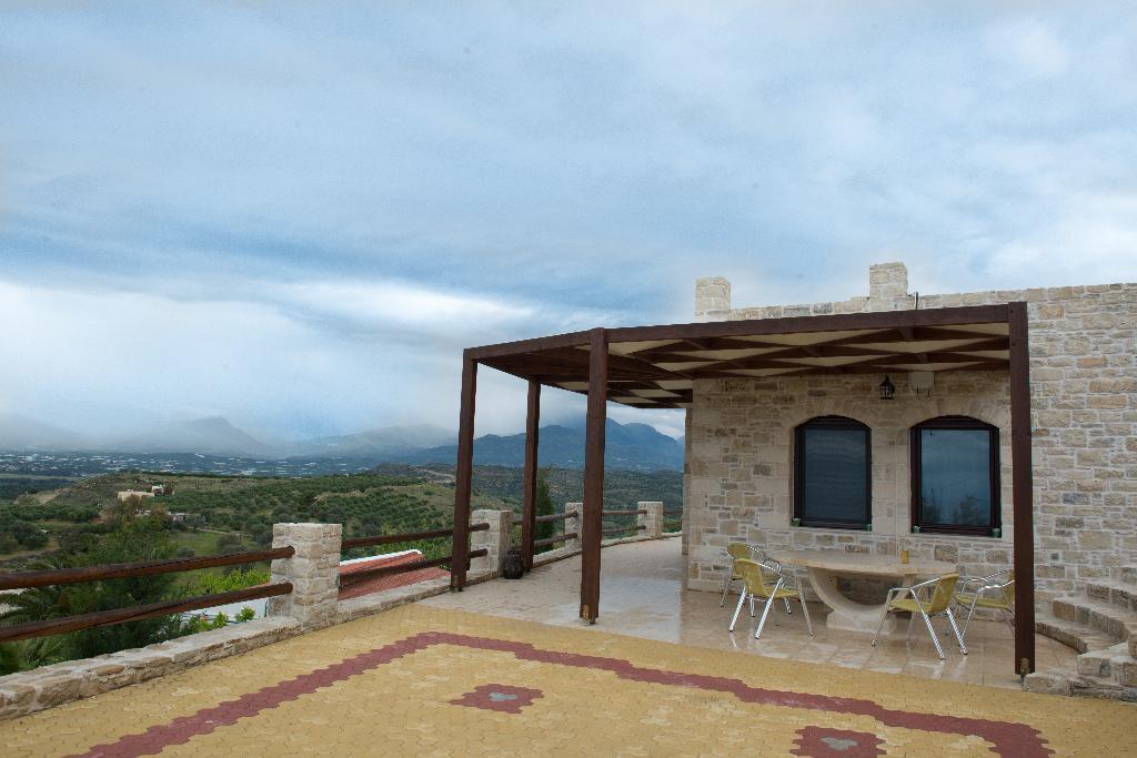 Villas Alexandros Petrino Каламаки Стая снимка