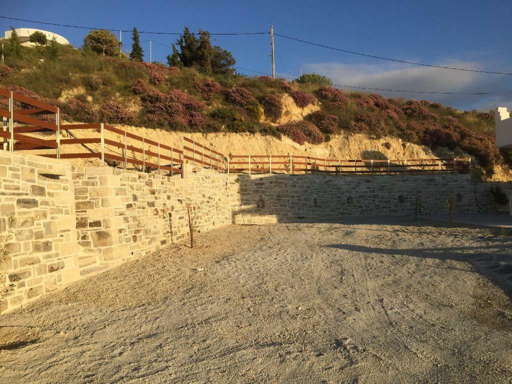 Villas Alexandros Petrino Каламаки Екстериор снимка